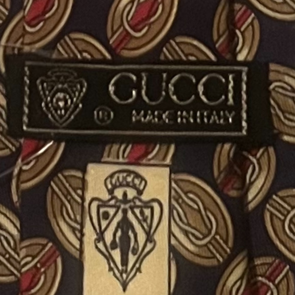 GUCCI -RARE Vintage Gucci Navy and Gold Silk Patterned Tie